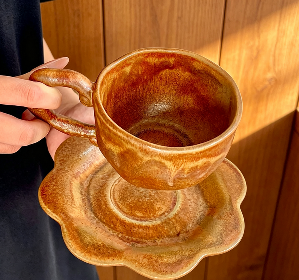 Japanese Wood-Fired Flowing Glaze Irregular Ceramic Coffee Set, Artisan Distorted Handle, Atmospheric Tableware for Specialty Cafés